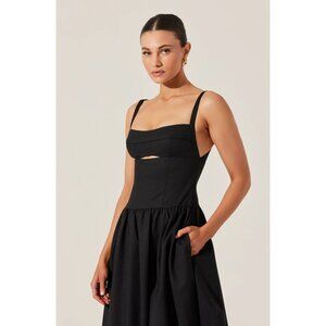 ASTR Jevi Bubble Midi Dress – Black – Size S